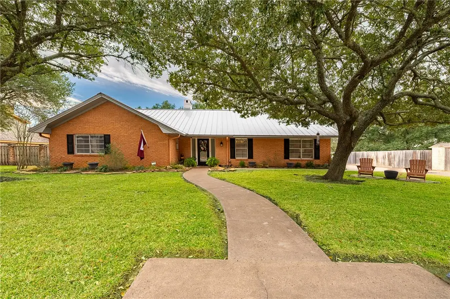 3616 Sweetbriar Drive, Bryan, TX 77802 - #2