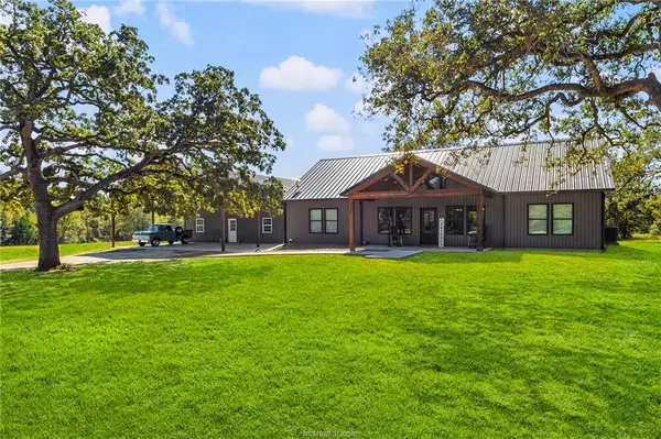 7196 S County Road 458, Normangee, TX 77871