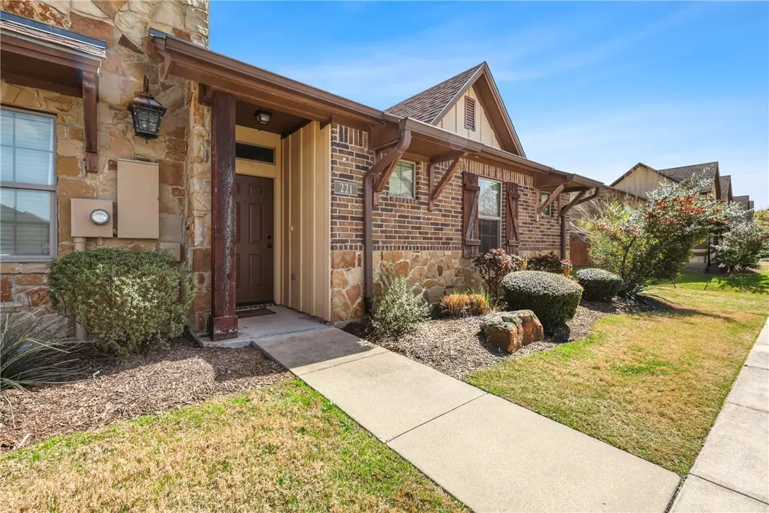 221 Capps Drive, College Station, TX 77845 - Image #1