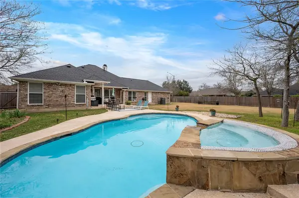 701 Royal Adelade Drive, College Station, TX 77845