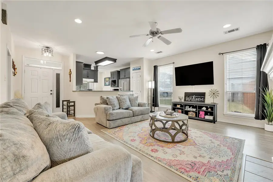 217 Karten Lane, College Station, TX 77845 - Image #2