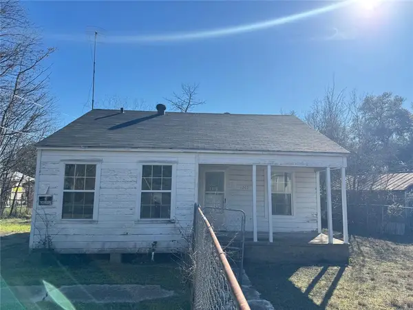 1207 South Drive, Bryan, TX 77803