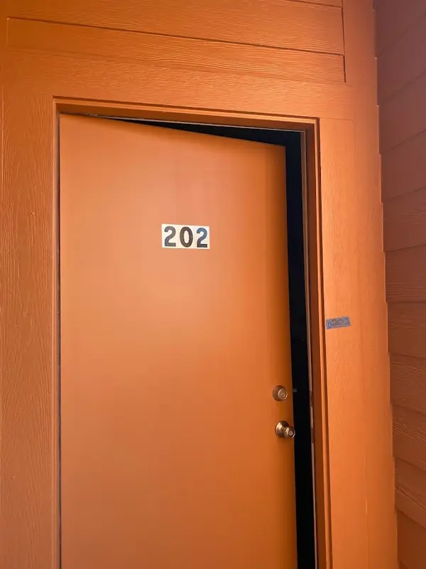 1305 W Villa Maria Road #D202, Bryan, TX 77801