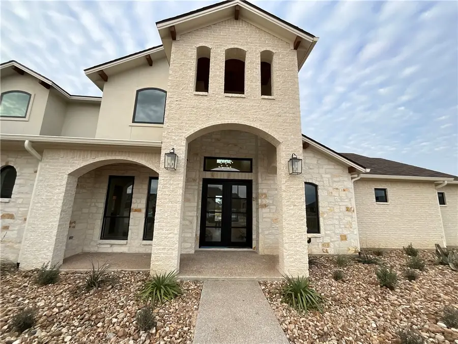 4801 Sunburst Court, College Station, TX 77845 - Image #2