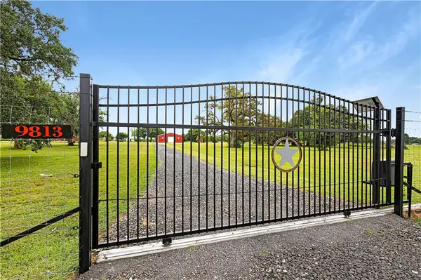 9813 County Road 309, Navasota, TX 77868