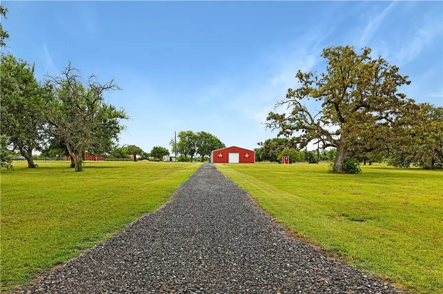 9813 County Road 309, Navasota, TX 77868 - #2