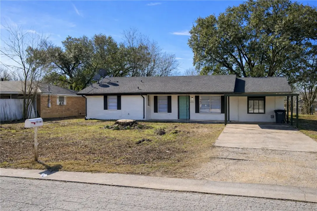 410 S Temple Street, Caldwell, TX 77836 - #1
