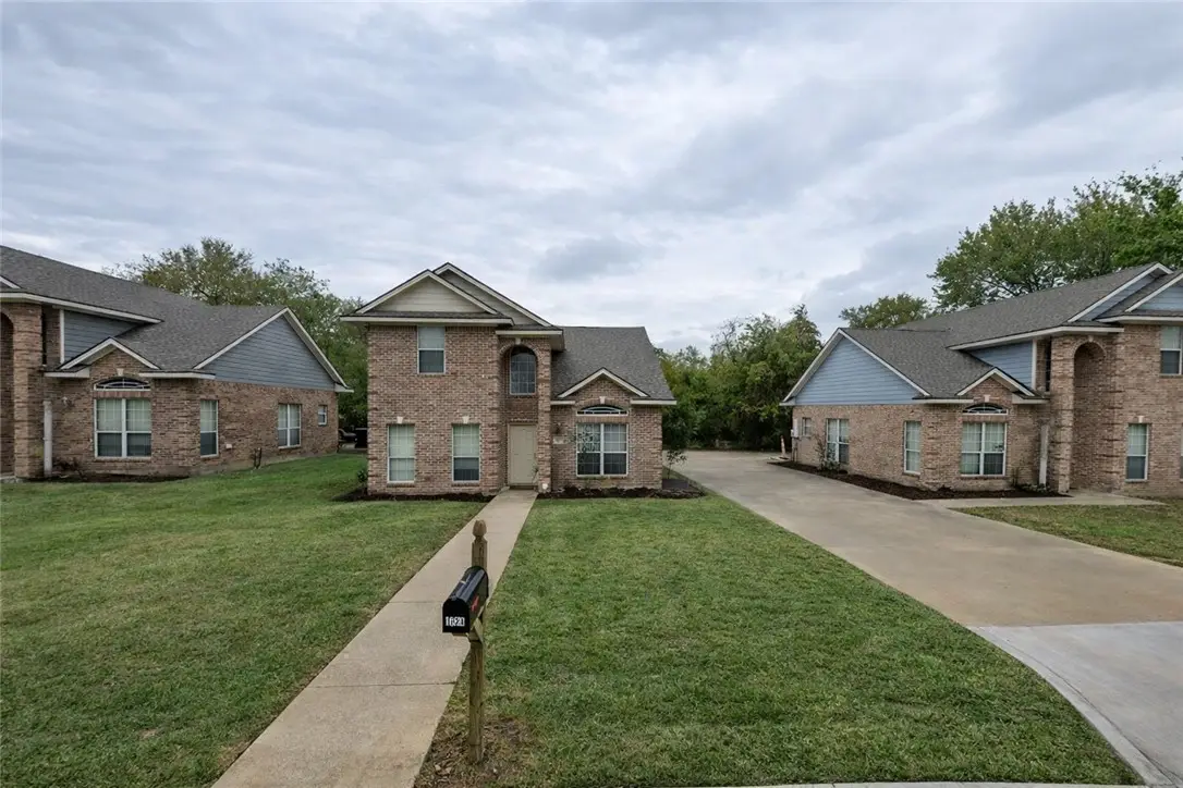 1621 Park Place, College Station, TX 77840 - Image #1