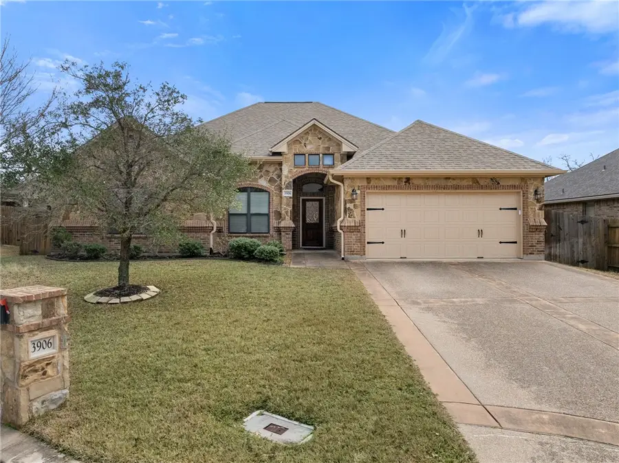 3906 Ambrose Court, Bryan, TX 77808 - Image #2