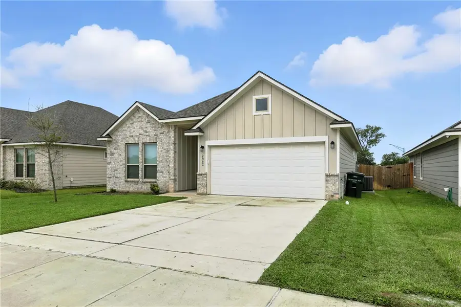 2862 Messenger Way, Bryan, TX 77803 - Image #2