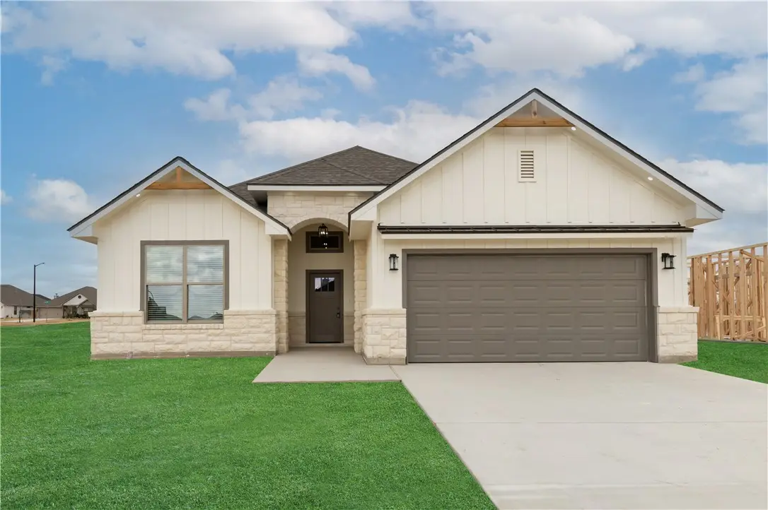 2820 Spector Drive, Bryan, TX 77808 - Image #1