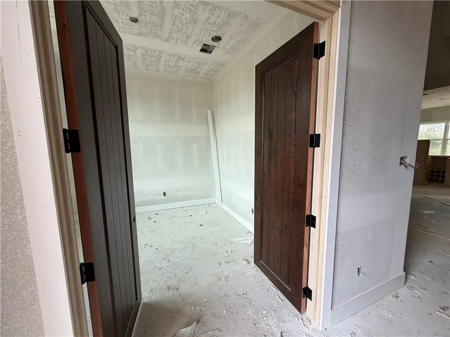 5012 Paulo Court, Bryan, TX 77808 - Image #3