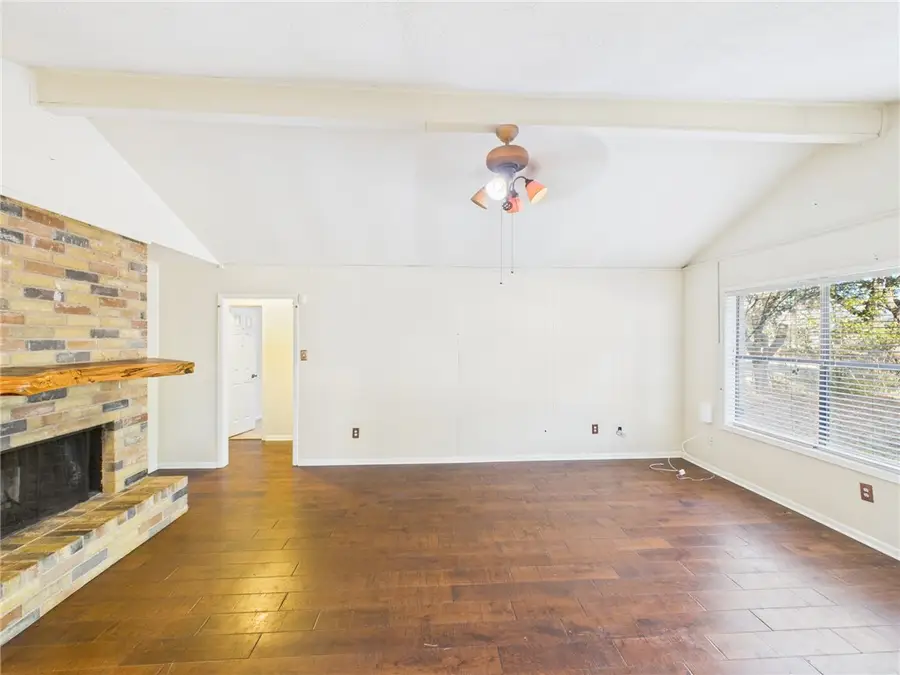 3015 Westwood Main Drive, Bryan, TX 77807 - Image #3