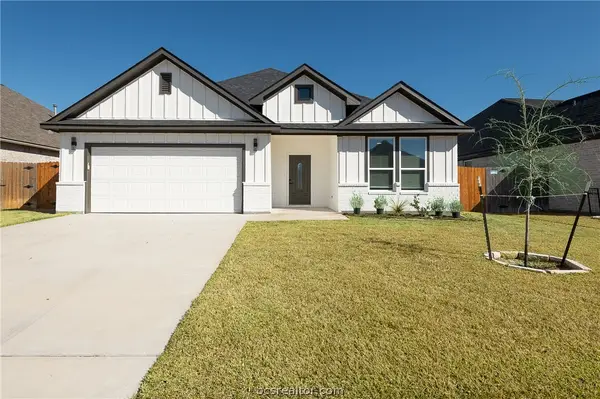 2908 Goldberg, Bryan, TX 77808
