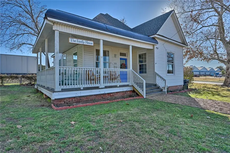 511 Peabody Street, Brenham, TX 77833 - #2