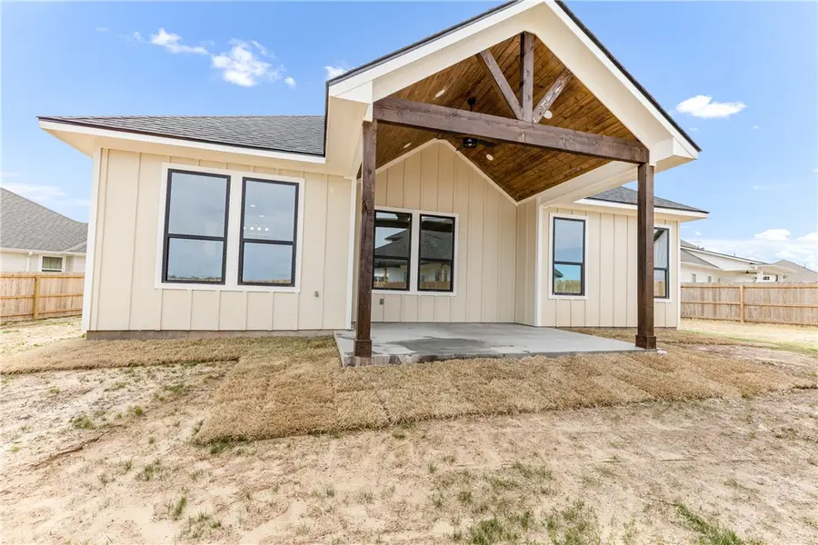 2102 Aleppo Court, Bryan, TX 77807 - Image #3