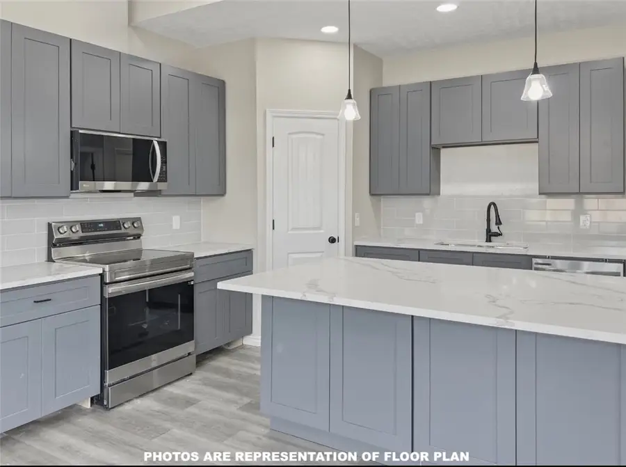 907 Dulce Court, Hearne, TX 77859 - #3