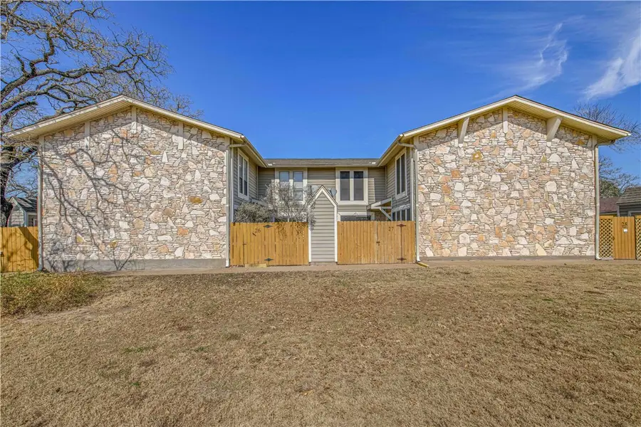 2101 Barak Lane #26, Bryan, TX 77802 - #2