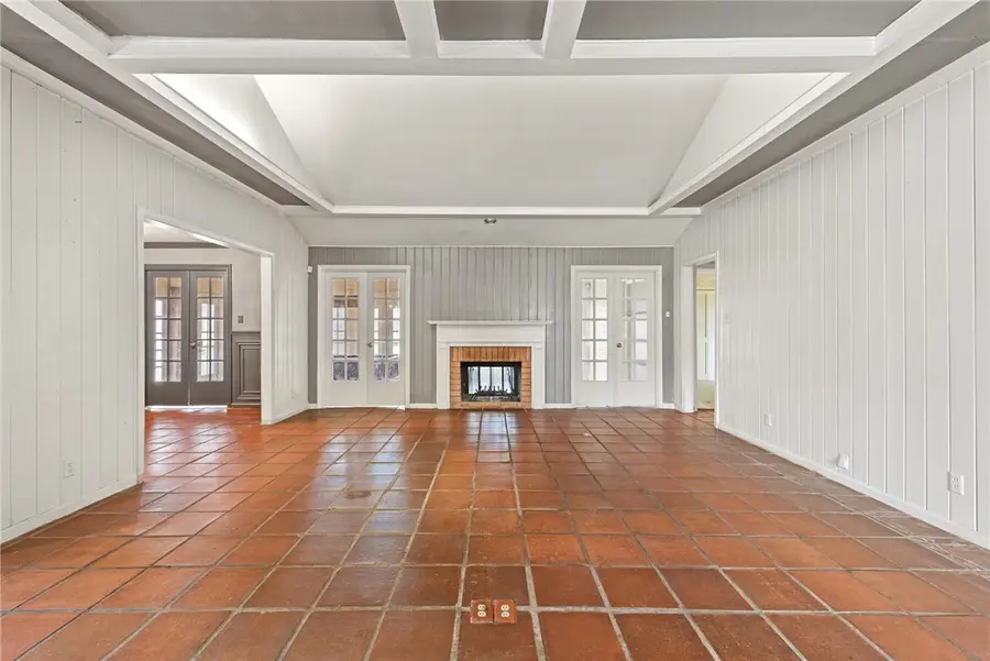 608 E Barton Street, Calvert, TX 77837 - #3