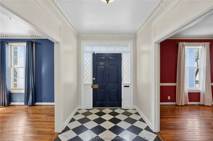 607 S Haswell Drive, Bryan, TX 77803 - #3