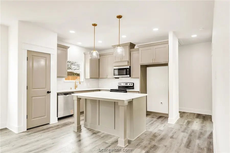 209 Lock Lane, Bryan, TX 77803 - #3