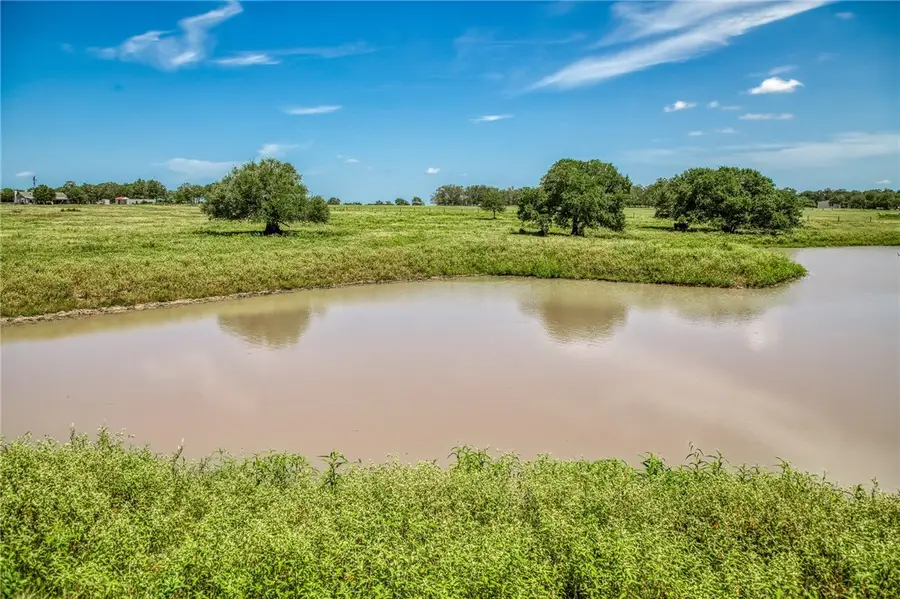 555 Albers Road, Ledbetter, TX 78946 - #2