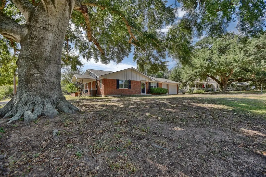 8740 Fm-2447, Chappell Hill, TX 77426 - #1