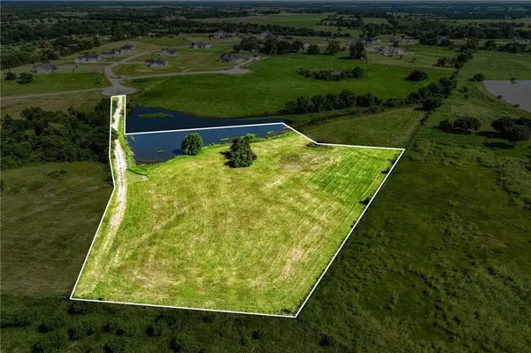 1560 Bluebonnet Ridge Drive, Chappell Hill, TX 77426