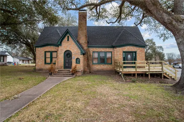 706 E Main Street, Madisonville, TX 77864