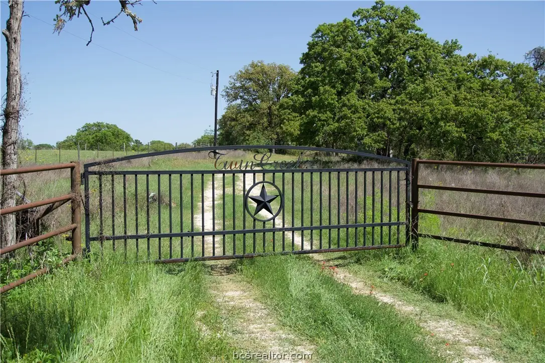 1035 Old Sayers, Elgin, TX 78621 - #1