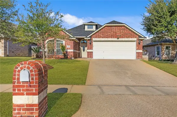 2222 Carlisle Court, College Station, TX 77845