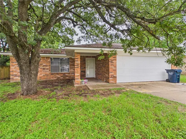 800 Rio Grande Lane, Bryan, TX 77801