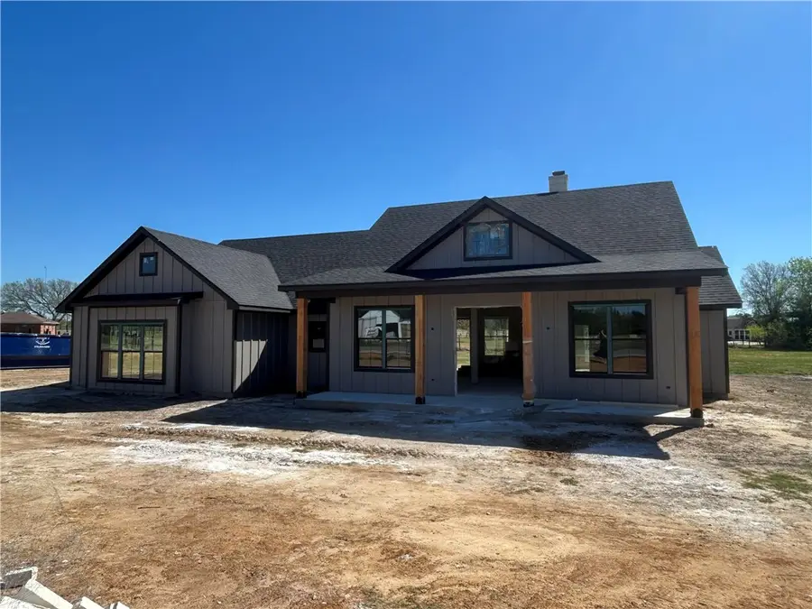 103 Pueblo Drive, Caldwell, TX 77836 - #2