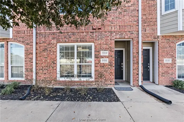 1198 Jones Butler Road #1508, College Station, TX 77840