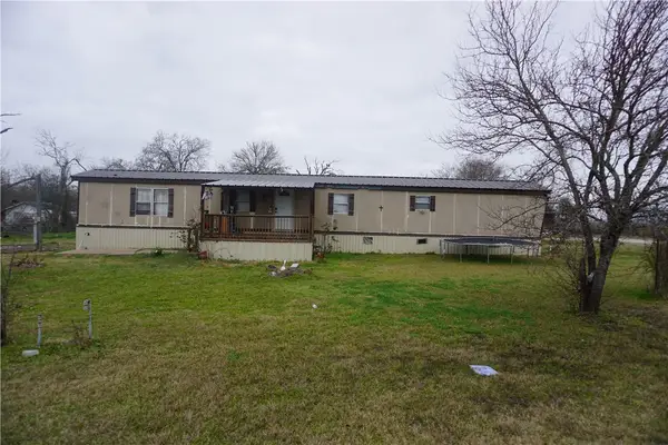 5765 Post Oak Loop, Midway, TX 75852