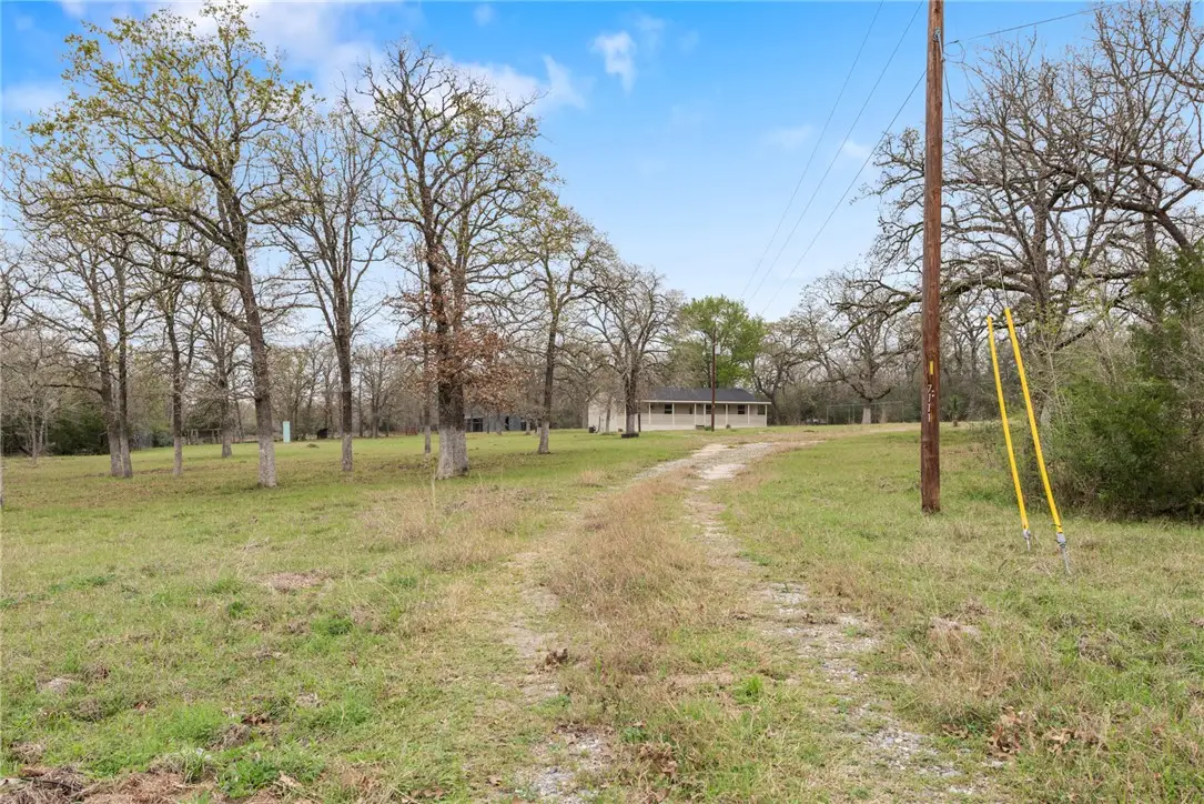 7111 Refugio Circle, Bedias, TX 77831 - #1