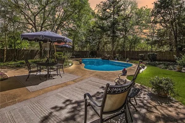 1104 Carmel Court, College Station, TX 77845