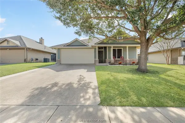 1702 Kingsgate Drive, Bryan, TX 77807