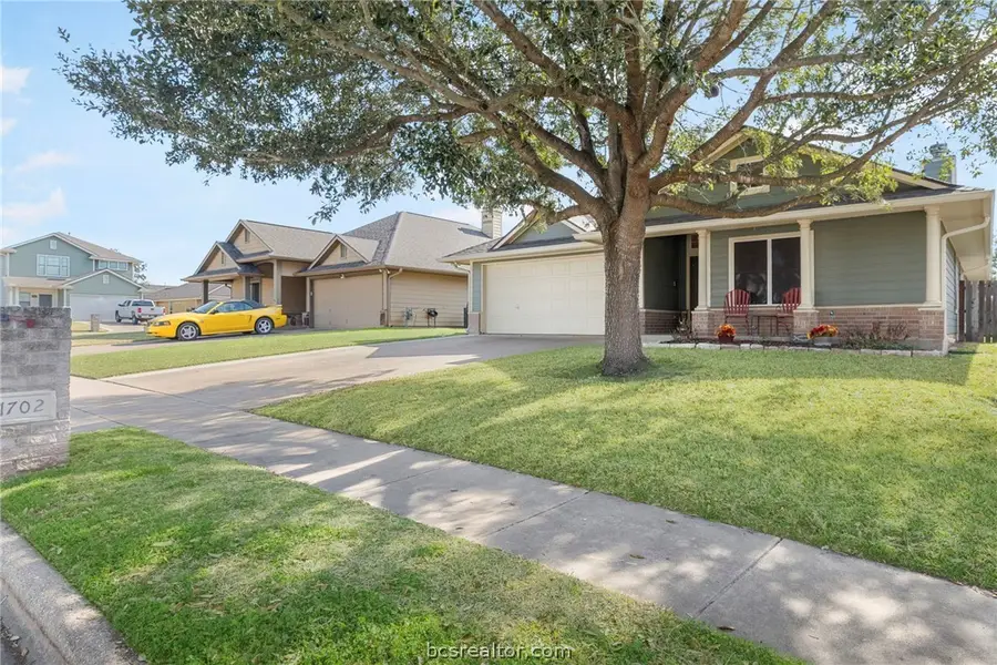 1702 Kingsgate Drive, Bryan, TX 77807 - #3