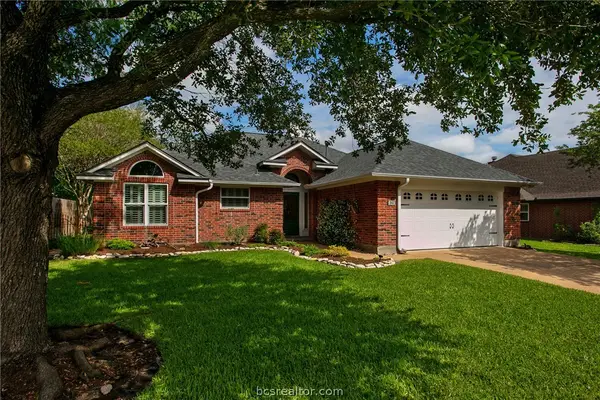 603 Yorkshire Drive, College Station, TX 77845