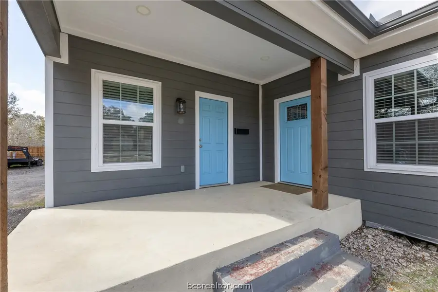 1557 E Wm J Bryan Parkway, Bryan, TX 77803 - #2