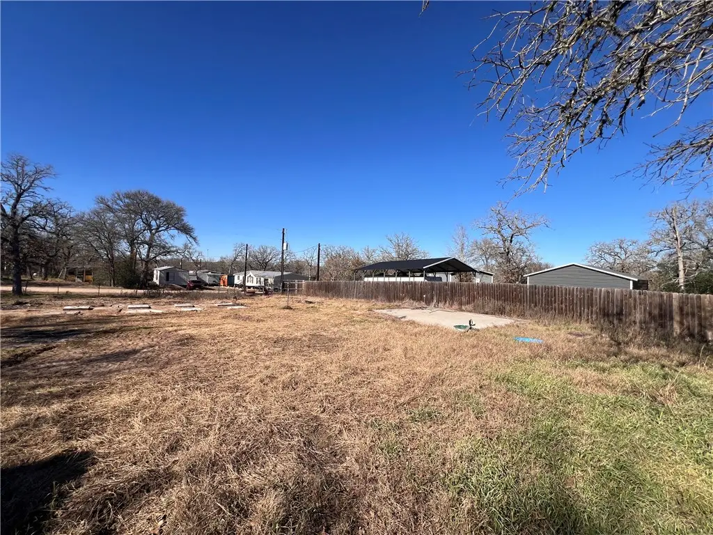 111 Pin Oak Circle, Somerville, TX 77879 - #1