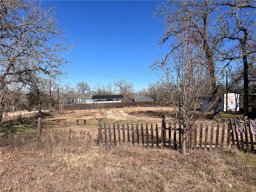 111 Pin Oak Circle, Somerville, TX 77879 - #2