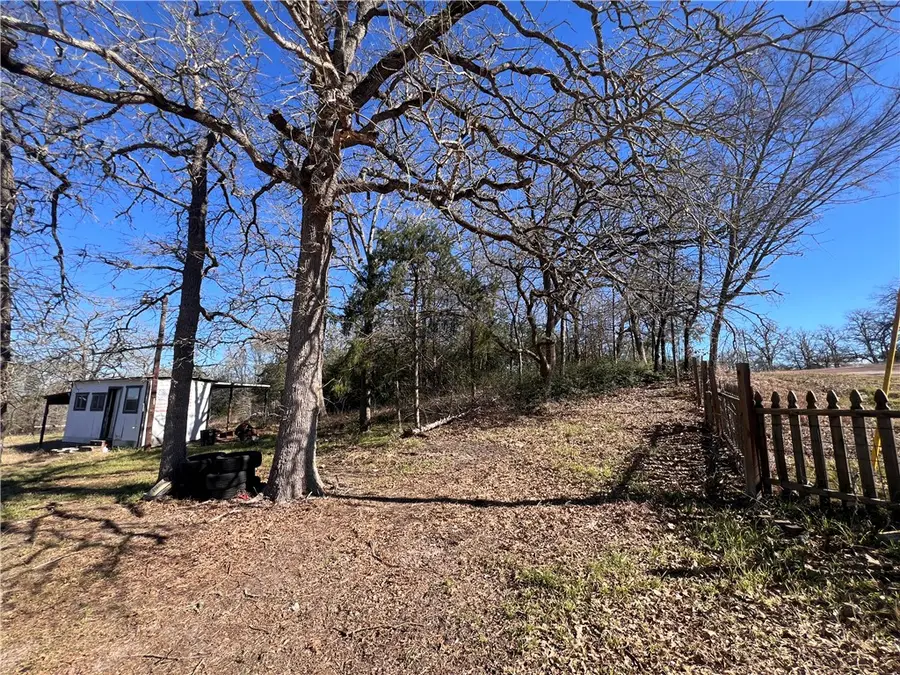 111 Pin Oak Circle, Somerville, TX 77879 - #3