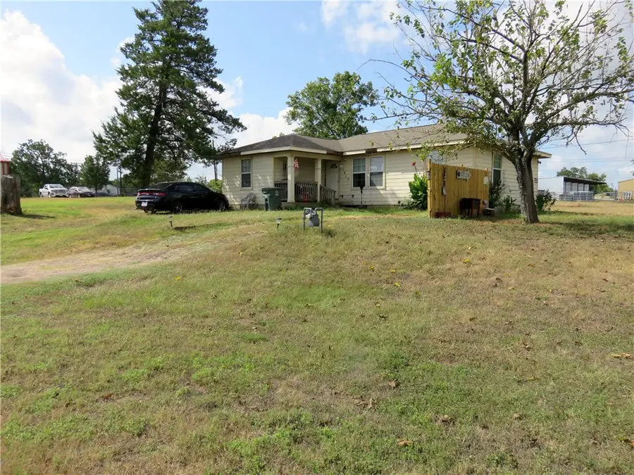 1413 Sandy Point Road, Bryan, TX 77803 - #2