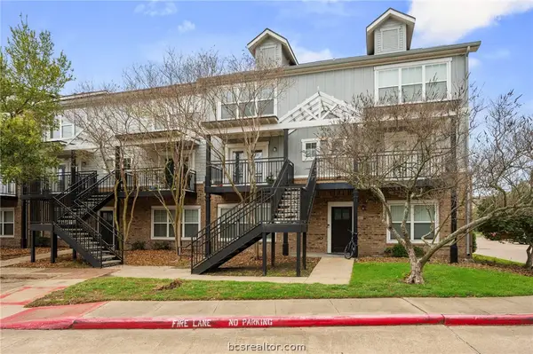 1725 Harvey Mitchell #1433, College Station, TX 77840