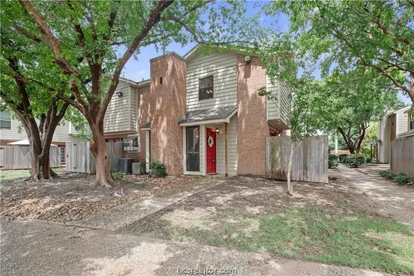 1904 Dartmouth Building I, Unit 1 Street #I1, College Station, TX 77840-3986