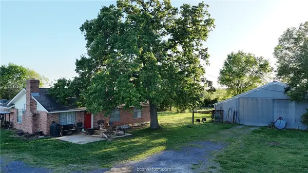 3607 County Road 176, Bedias, TX 77831