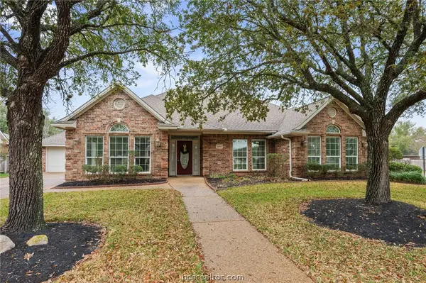 4609 Bogey, College Station, TX 77845