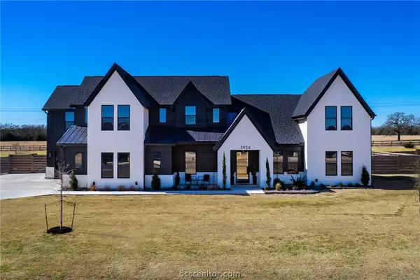 5924 Rain Meadow Drive, College Station, TX 77845